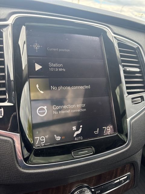 Used 2016 Gray Metallic Volvo T6 Momentum image 16