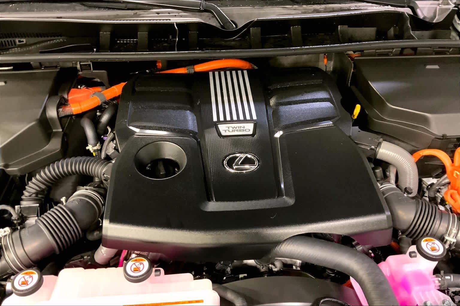 2026 Lexus LX 700h Luxury - Photo 17
