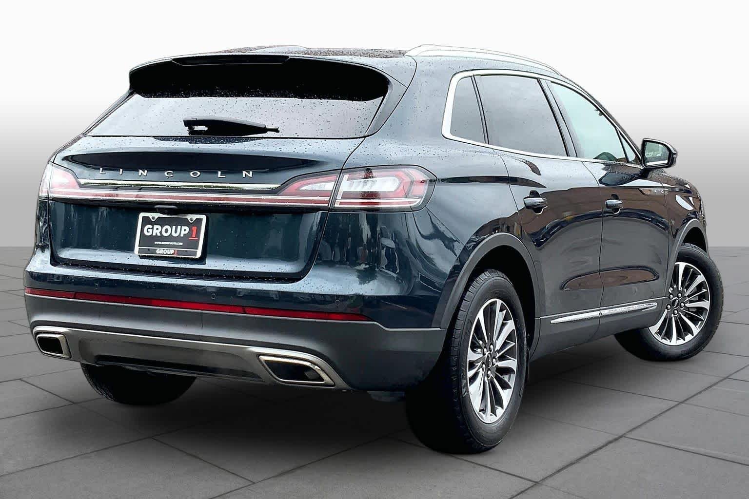 Used 2023 Flight Blue Lincoln Standard image 12