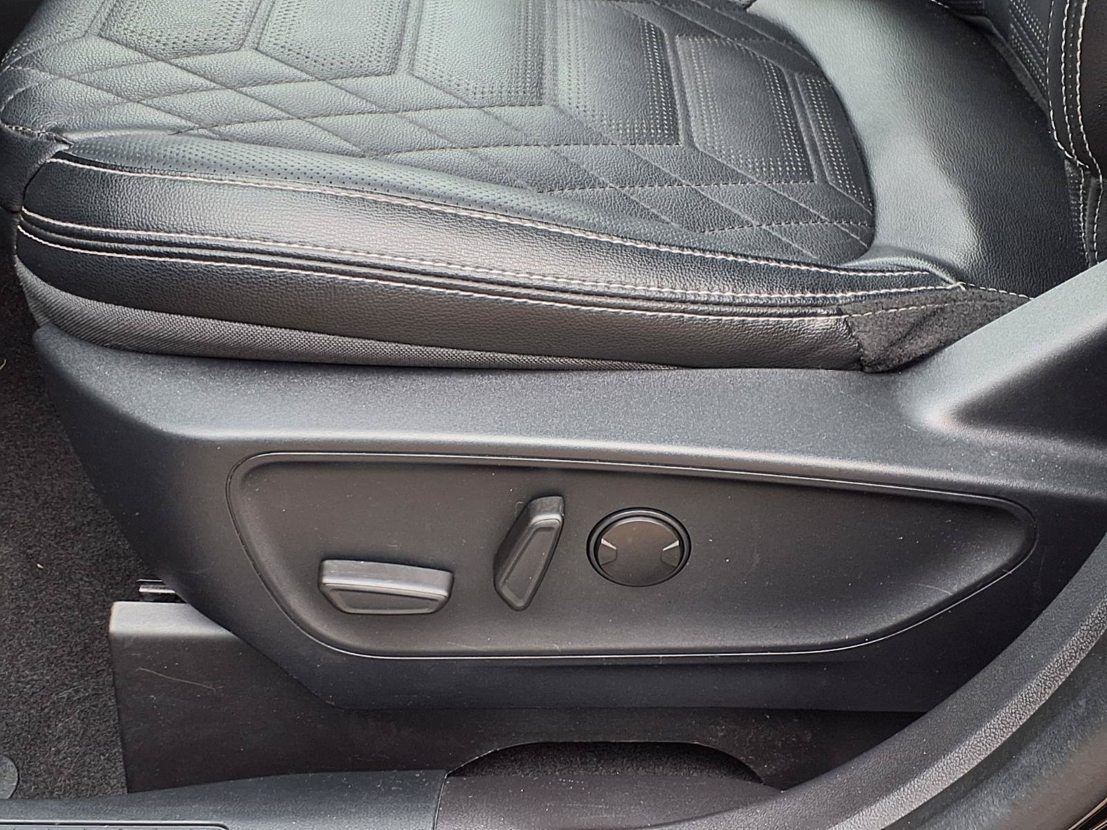 Used 2024 Agate Black Metallic Ford Platinum image 6