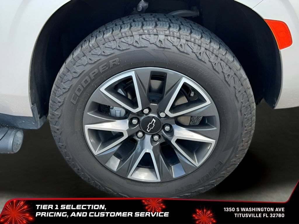 Used 2023 Empire Beige Metallic Chevrolet Z71 image 24