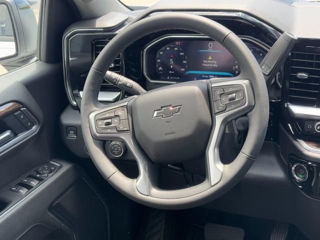 New 2026 Summit White Chevrolet RST image 7