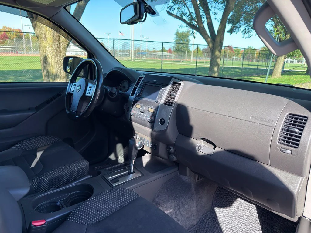 Used 2018 Gray Nissan PRO-4X image 33