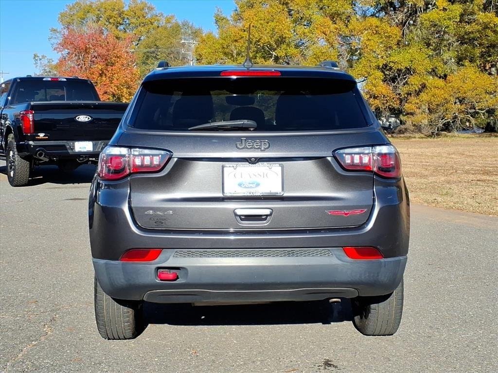 2020 Jeep Compass Trailhawk photo 3