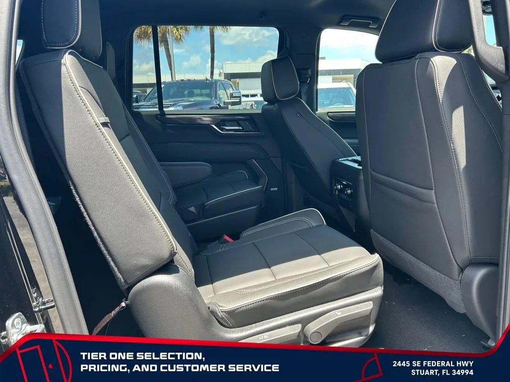 New 2026 Onyx Black GMC Elevation image 18