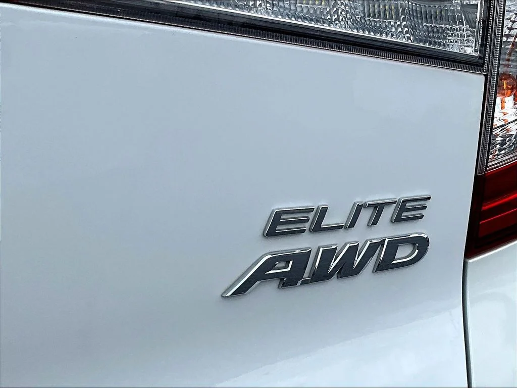 2022 Honda Pilot Elite - Photo 29