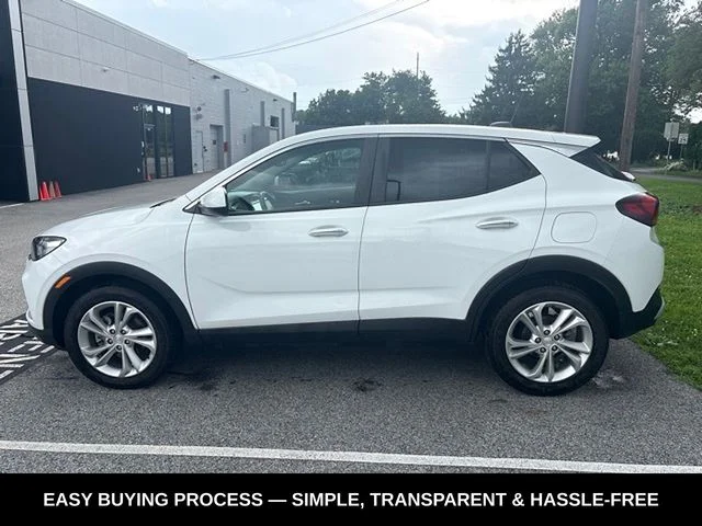 Used 2020 White Buick Preferred image 7