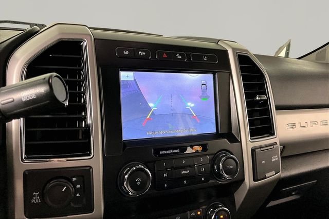 Used 2021 White Ford Lariat image 14