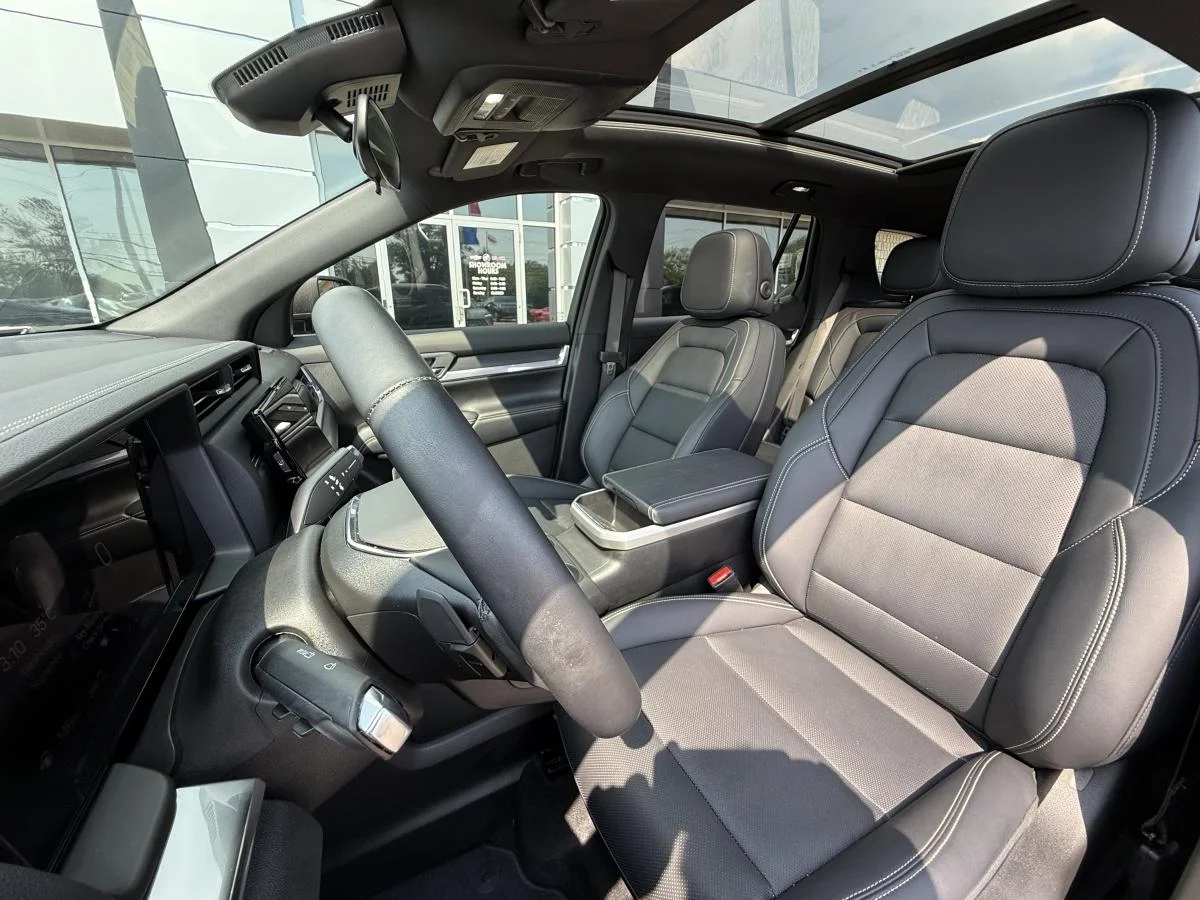 Certified Used 2025 Black GMC Awd Elevation image 16