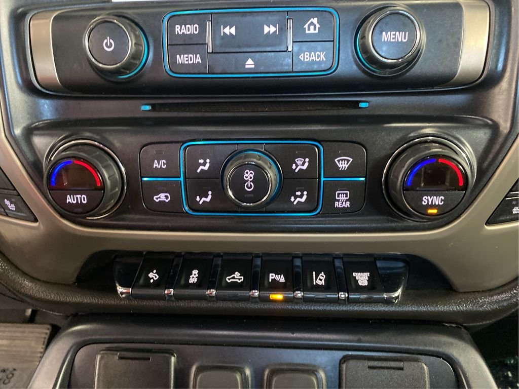 Used 2019 Black GMC Denali image 21