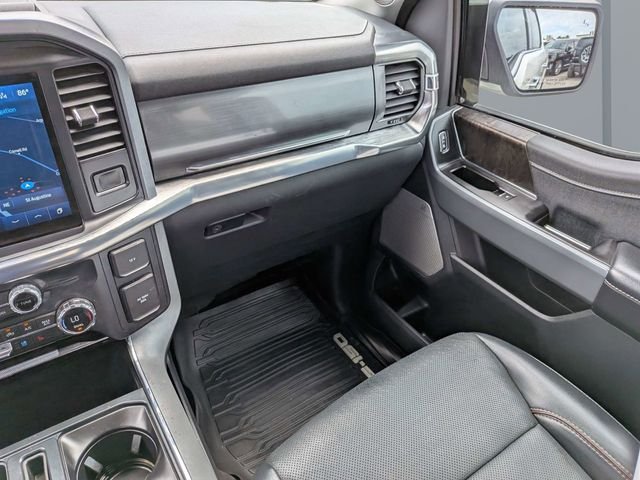 Used 2021 White Ford Lariat image 17