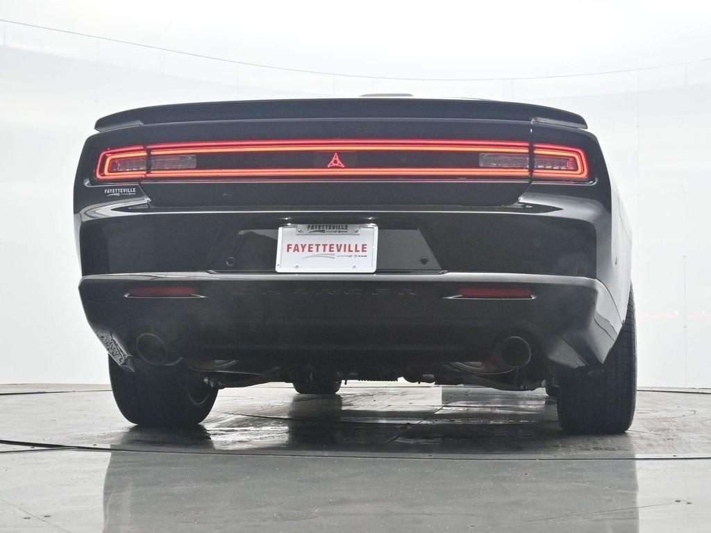 New 2026 Diamond Black Crystal Pearlcoat Dodge Scat Pack image 38