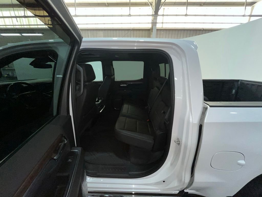 Used 2023 White Chevrolet High Country image 16