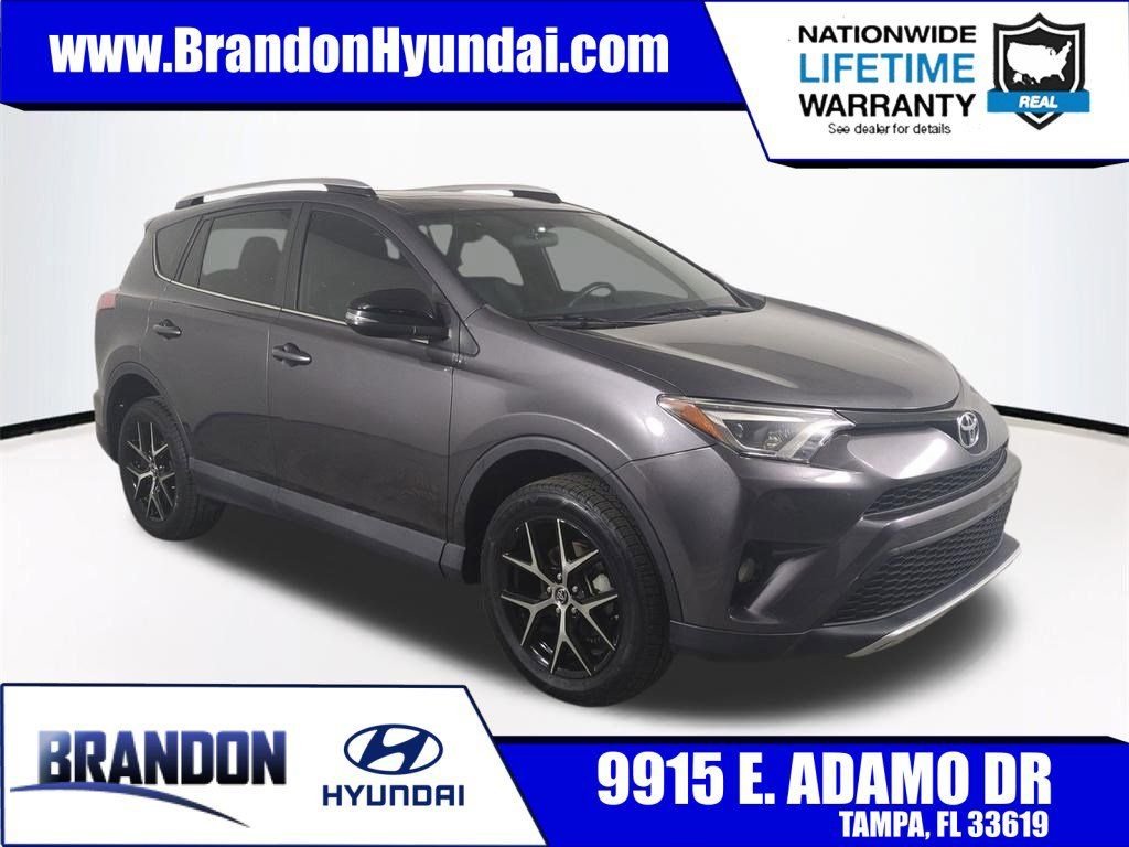 2016 Toyota RAV4 SE's photo