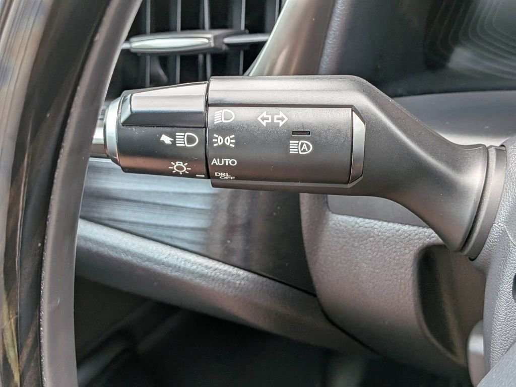Used 2021 Silver Lexus 350 image 34