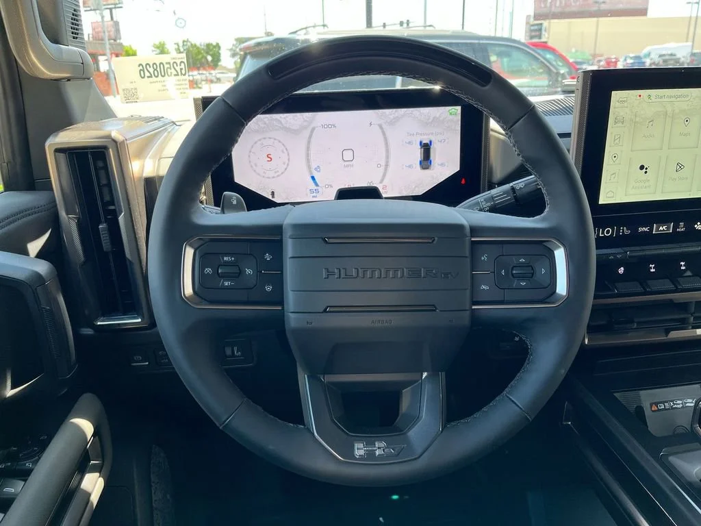 2025 GMC HUMMER EV 2X - Photo 37