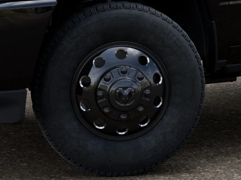 New 2026 Diamond Black Crystal Pearl-Coat Exterior Paint RAM Laramie image 9
