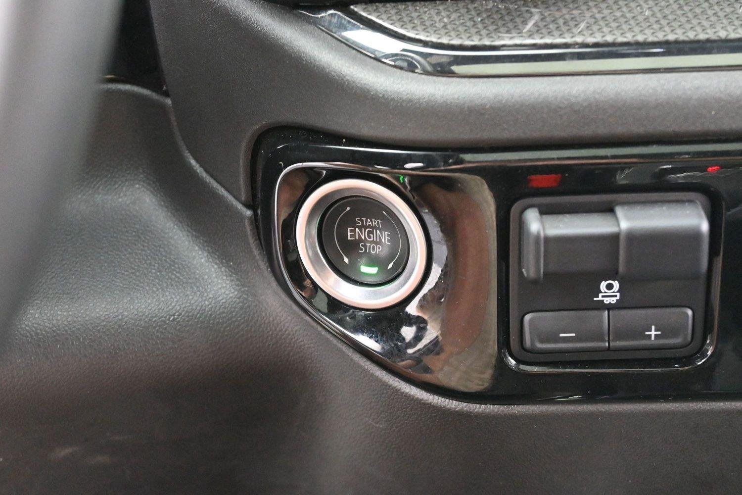 Used 2024 Slate Gray Metallic Chevrolet ZR2 image 25