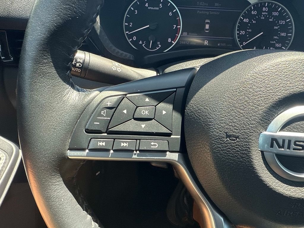 Used 2023 White Nissan SV image 29