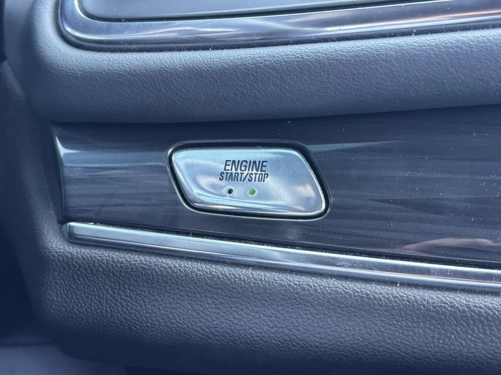 Used 2023 Includes Spectra Gray lower exterior accent color.) Buick Essence image 28