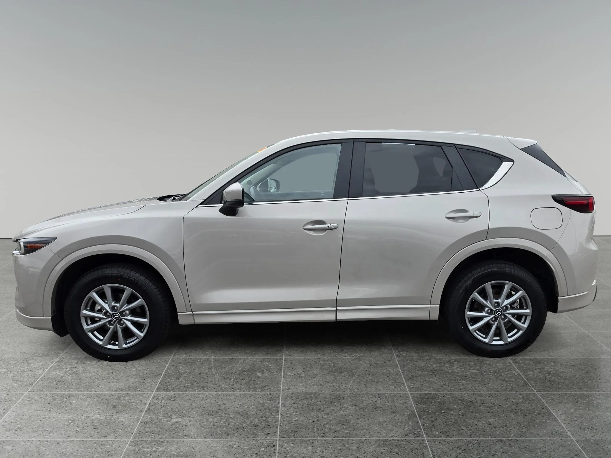 Used 2025 Platinum Quartz Metallic Mazda 2.5 S Select Package image 2