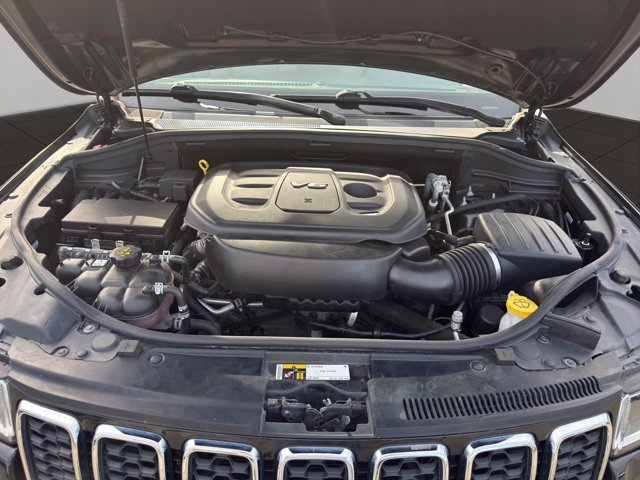 Used 2019 Diamond Black Crystal Pearlcoat Jeep Limited image 22