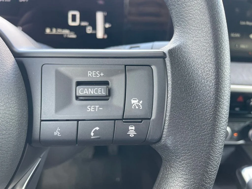 2025 Nissan Kicks SV AWD - Photo 12