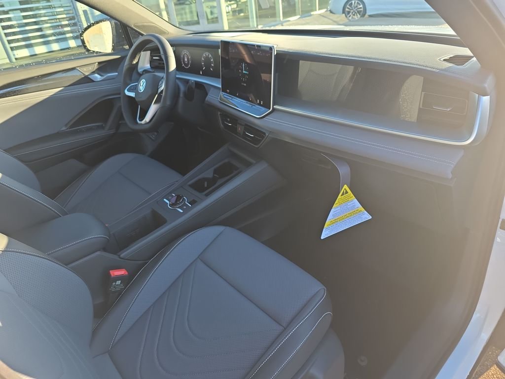 2026 Volkswagen Tiguan SE R-LINE BLACK - Photo 18