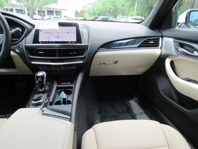 Used 2024 White Cadillac Premium Luxury image 15