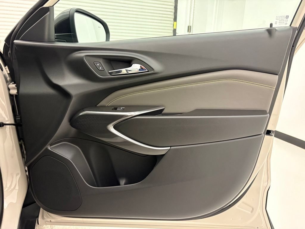 2026 Chevrolet Trax Activ - Photo 31