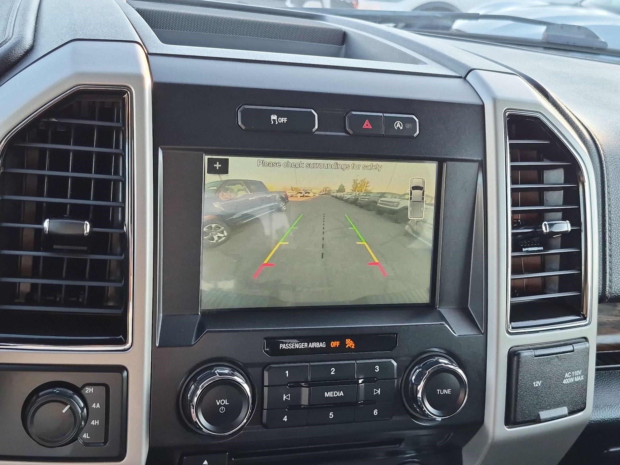 Used 2018 Magnetic Ford LARIAT image 24