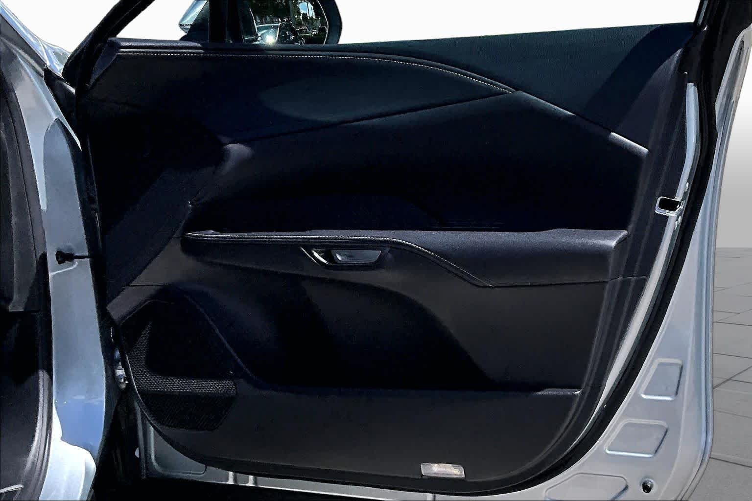 Used 2024 Iridium Lexus Premium Plus image 27