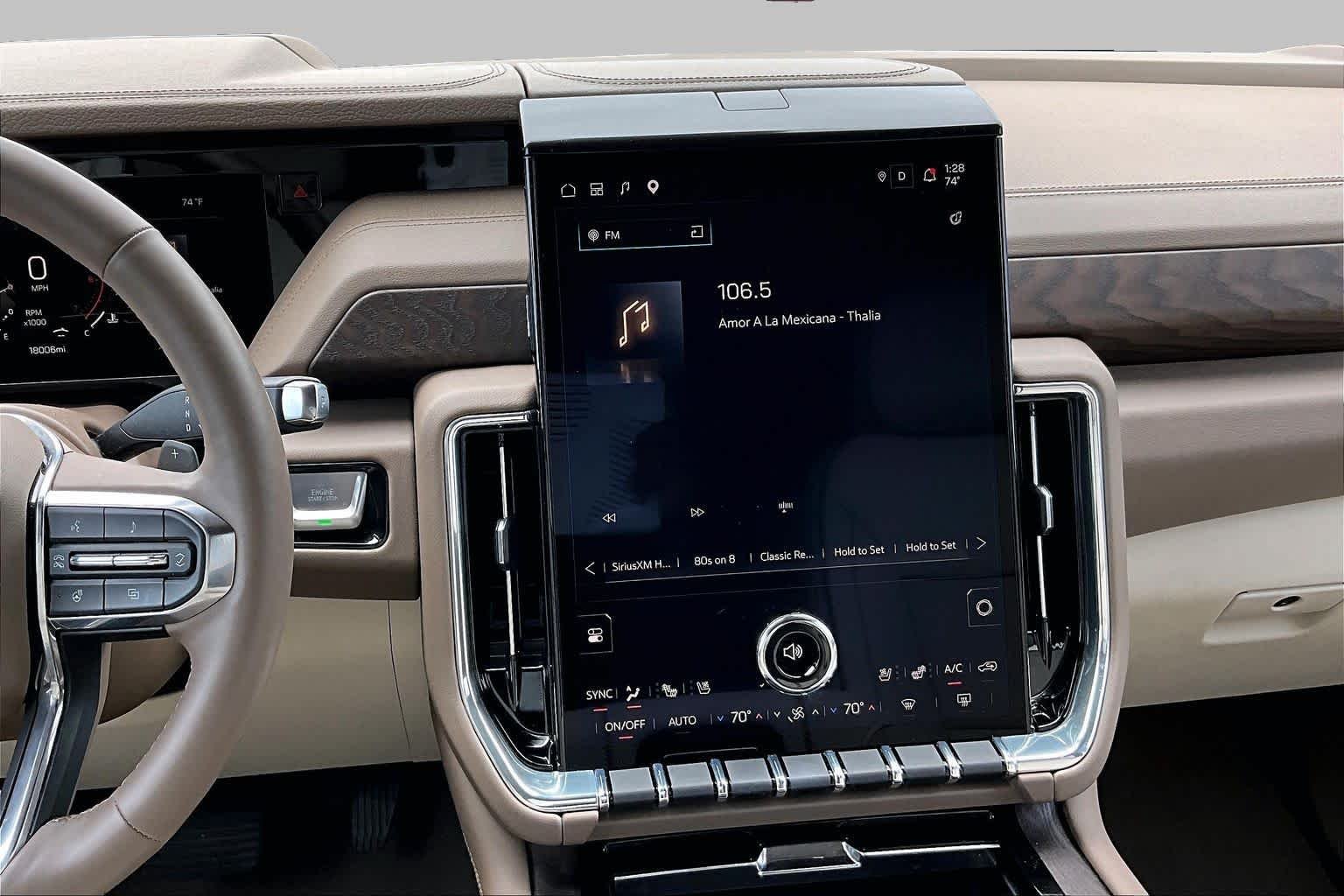 Used 2025 White Frost Tricoat GMC Denali image 7