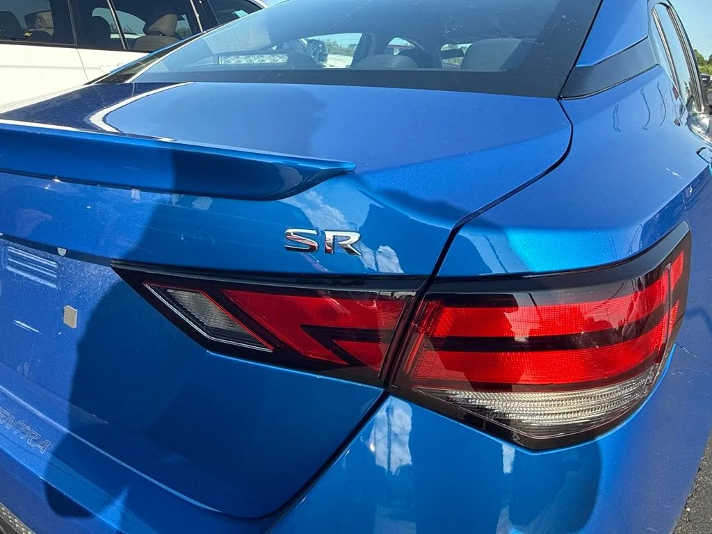 Used 2021 Blue Nissan SR image 18