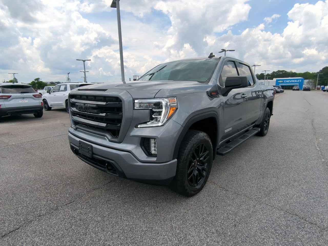 Used 2021 SATIN STEEL METALLIC GMC Elevation image 7