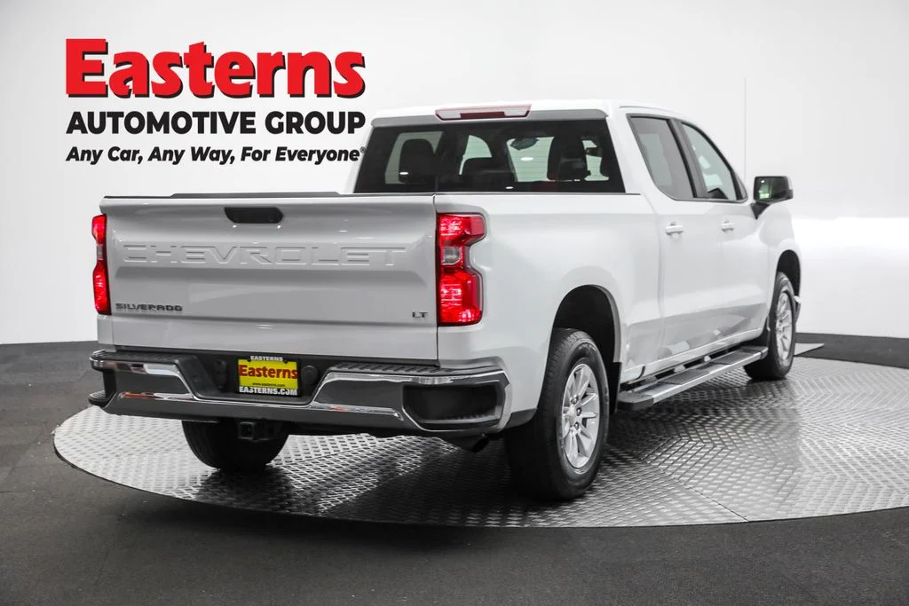 Used 2024 White Chevrolet LT image 5