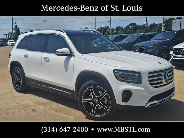 2026 Mercedes-Benz GLB GLB 250 4MATIC's photo