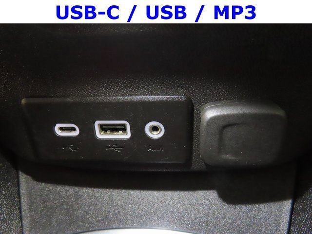 Used 2023 Summit White Chevrolet LT image 9