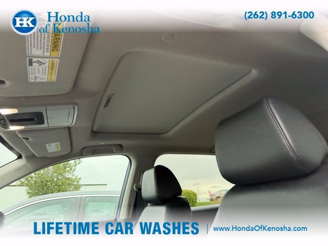 Used 2025  Honda EX-L image 6