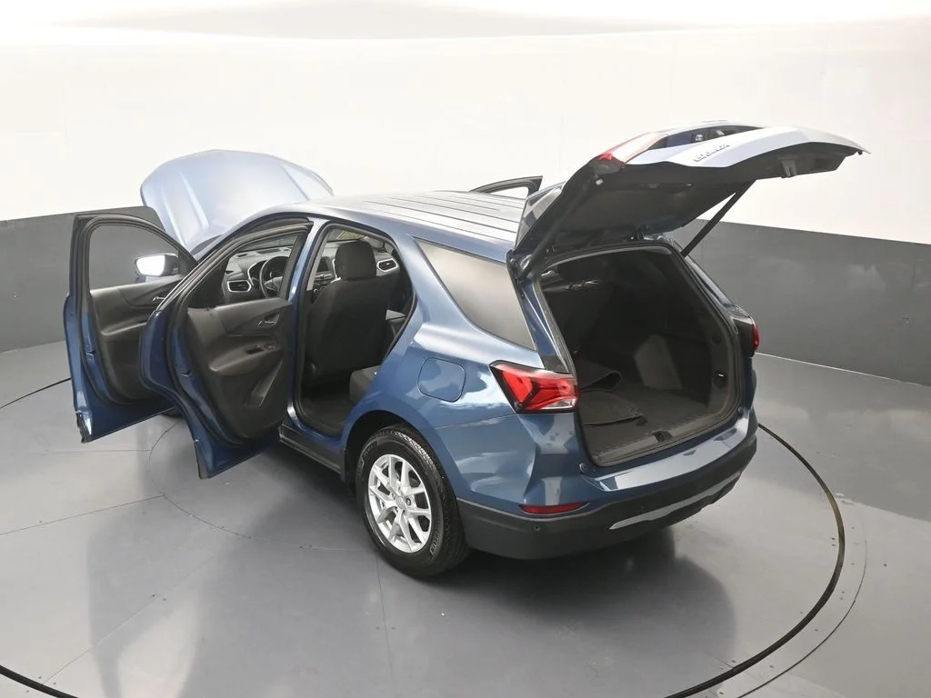Used 2024 Lakeshore Blue Metallic Chevrolet LT image 64