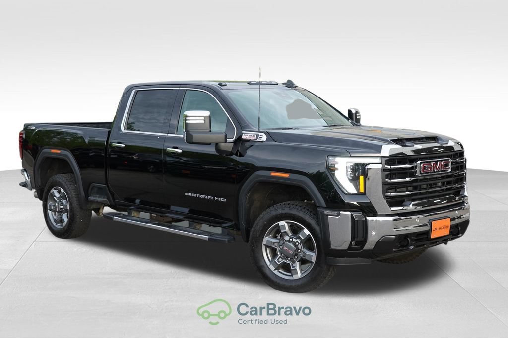 Used 2025 Onyx Black GMC SLT image 1