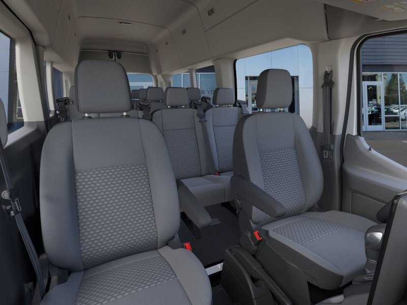 New 2026 Oxford White Ford XLT image 11