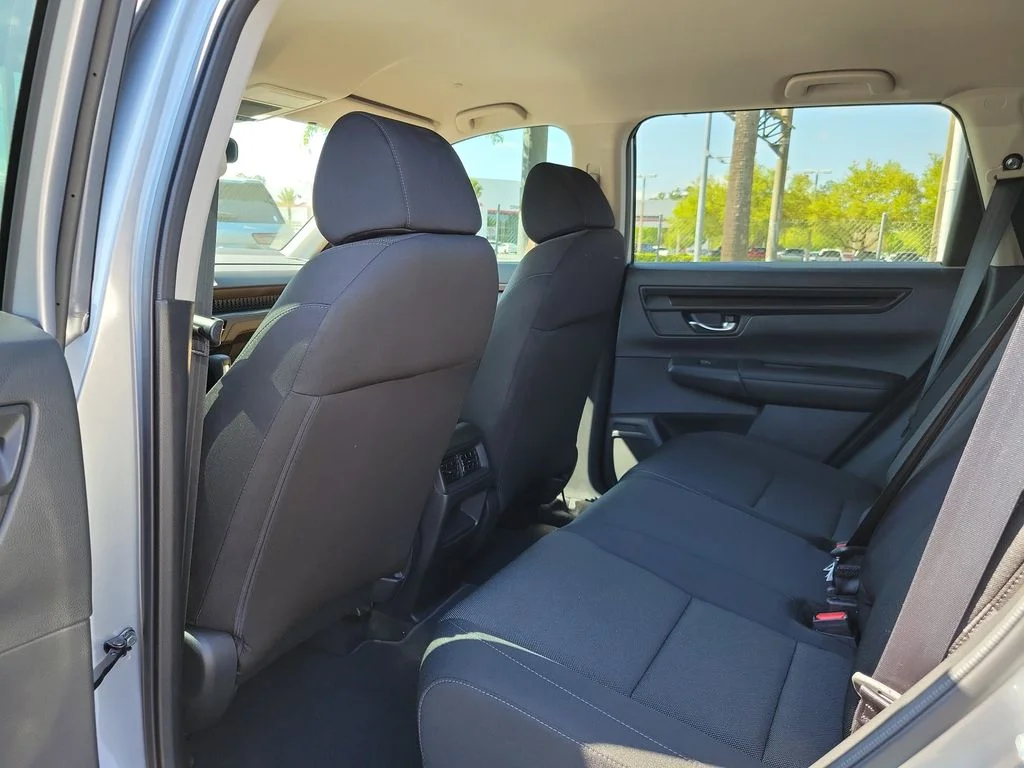 2026 Honda CR-V LX - Photo 12
