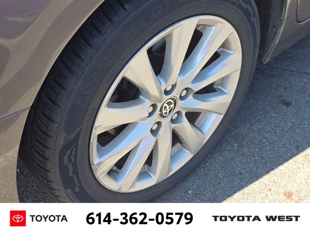 Used 2020 Gray Toyota LE image 13