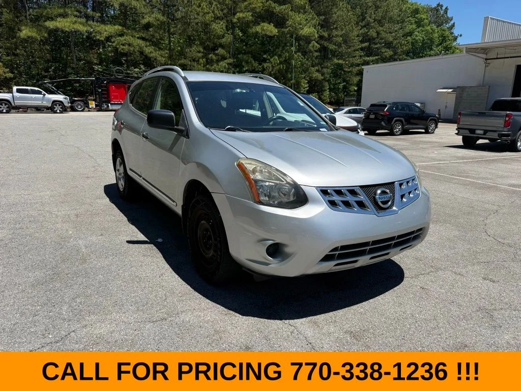 2014 Nissan Rogue Select S FWD's photo