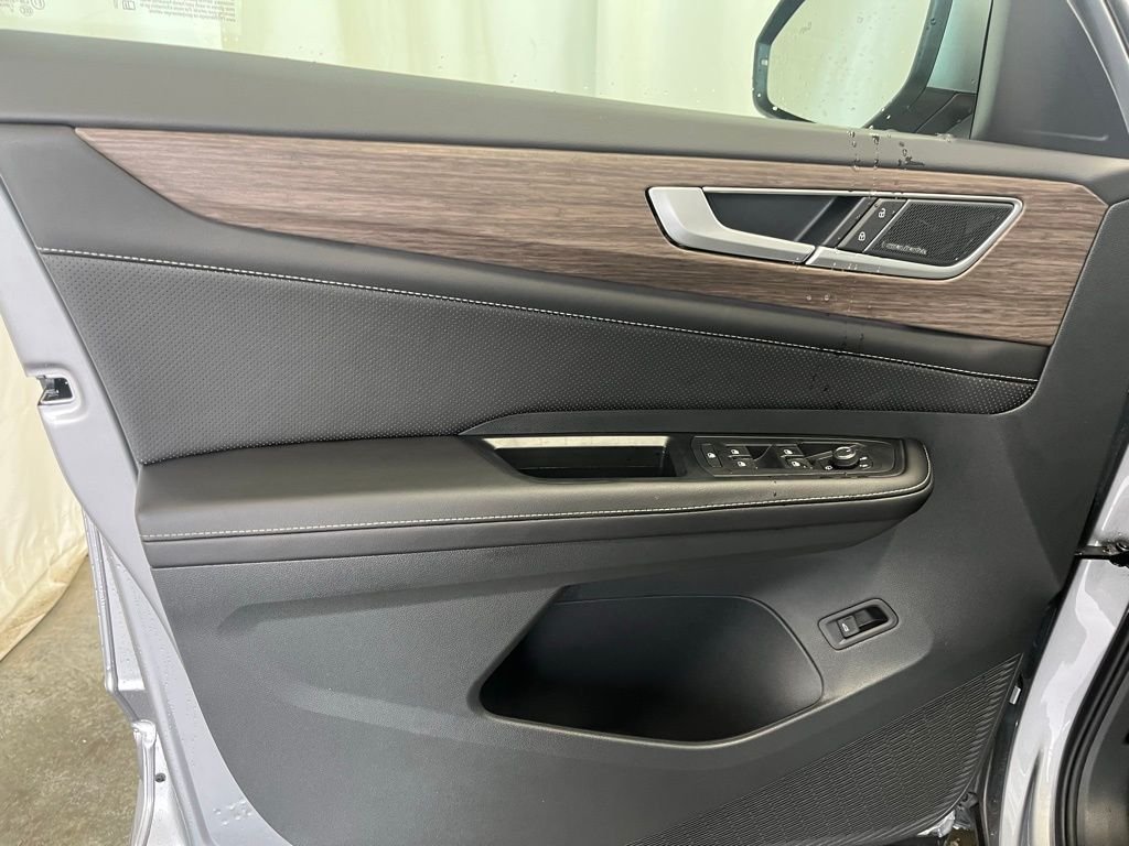 New 2026 Silver Volkswagen 2.0T SEL Premium R-Line image 9