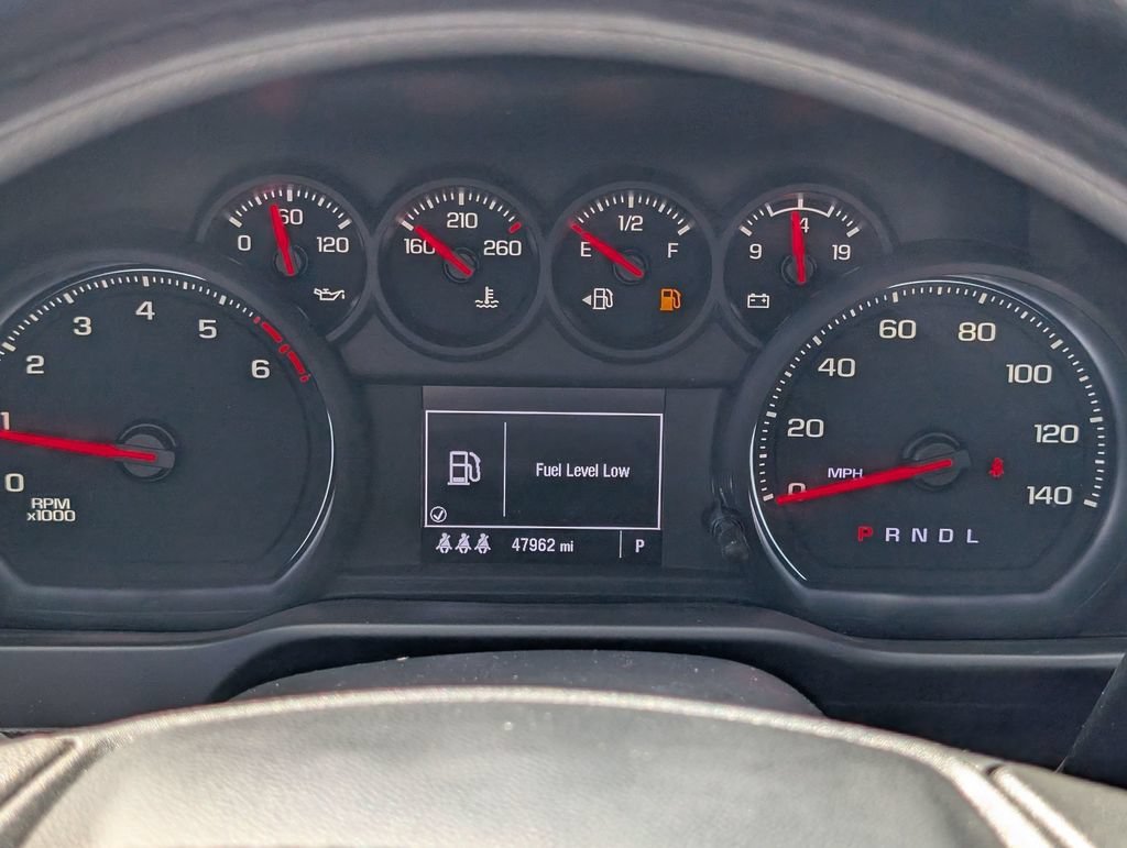 Used 2024 Summit White Chevrolet Custom image 18
