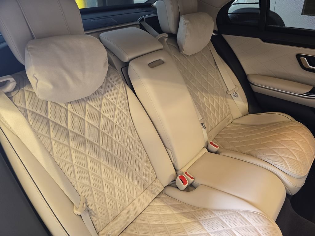 Certified Used 2023 White Mercedes-Benz S 580 image 14