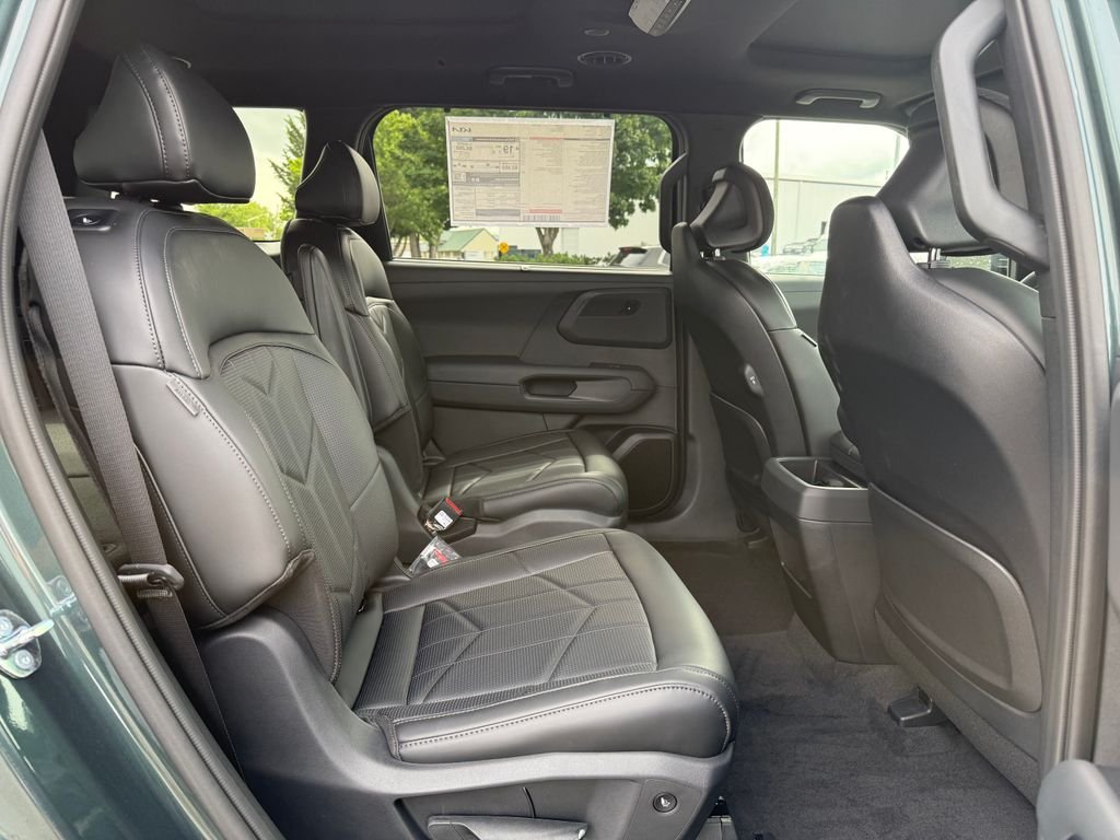 New 2027 Black Jade Green Kia X-PRO SX image 12