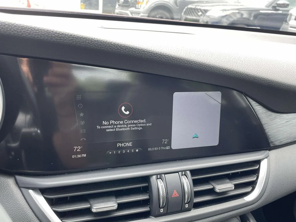 Used 2017 Red Metallic Alfa Romeo Base image 24